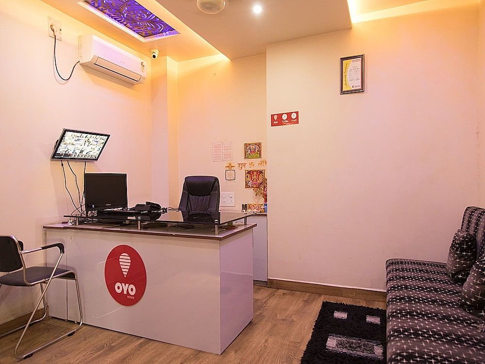 undefined OYO 10365 Hotel RR 4