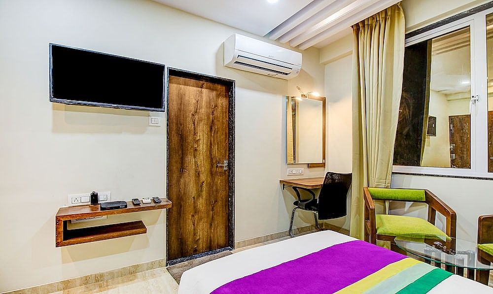 Treebo Premium The Pavilion, Railway Station Standard Double Room 4