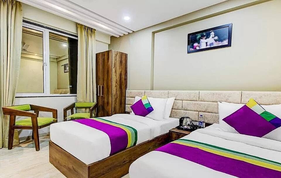 Treebo Premium The Pavilion, Railway Station Standard Double Room