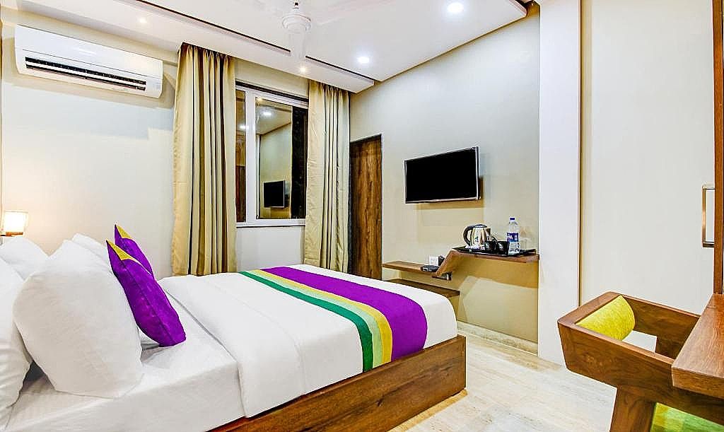 Treebo Premium The Pavilion, Railway Station Standard Double Room 5