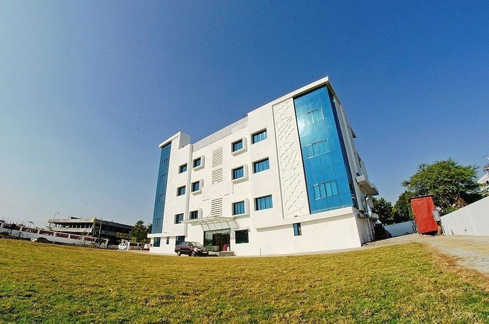 undefined JK Rooms 109 Hotel Mayur