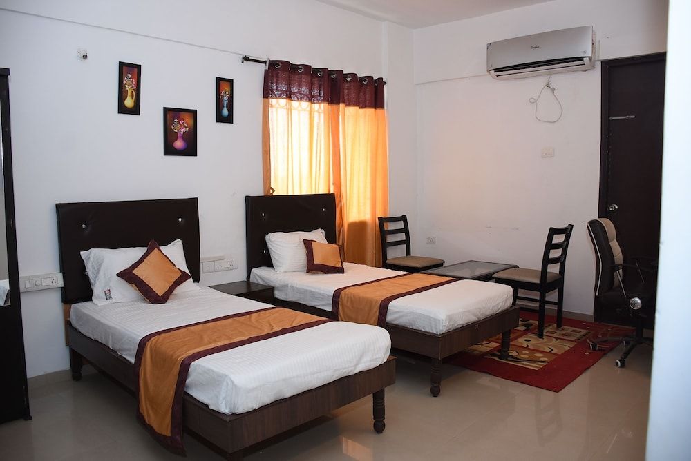 undefined JK Rooms 132 Parkland Service Apartment 9