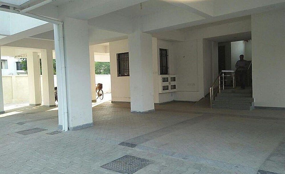 undefined JK Rooms 132 Parkland Service Apartment 4