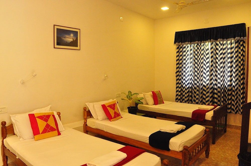 Lazar Residency Homestay Classic Triple Room 2
