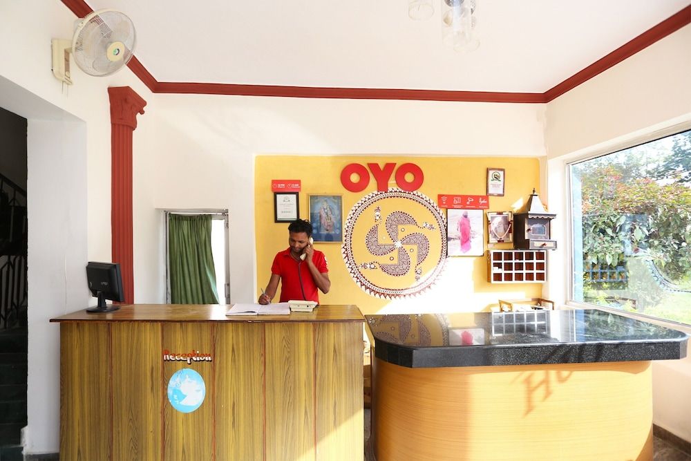 undefined OYO 29925 Hotel Green House 8