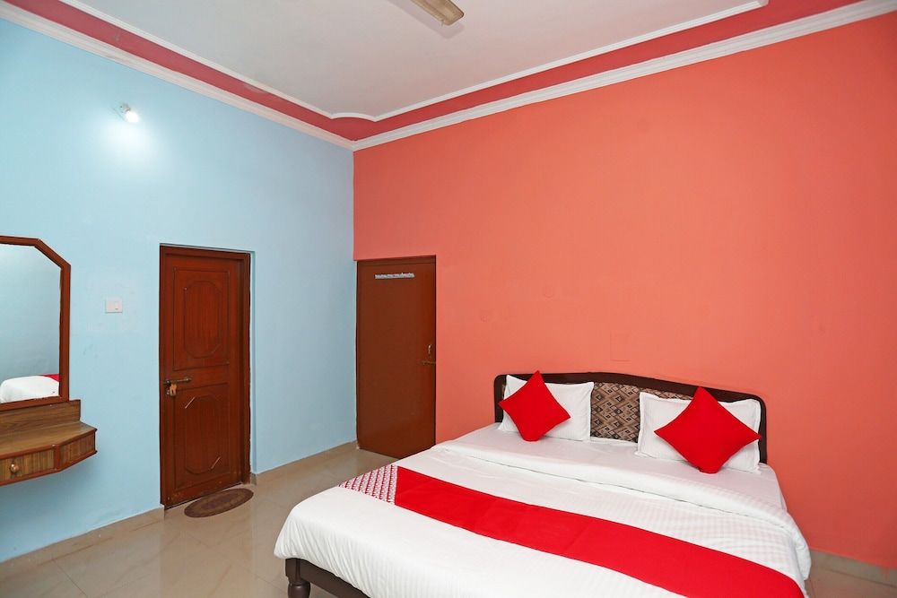 OYO 29925 Hotel Green House Double or Twin Room 14