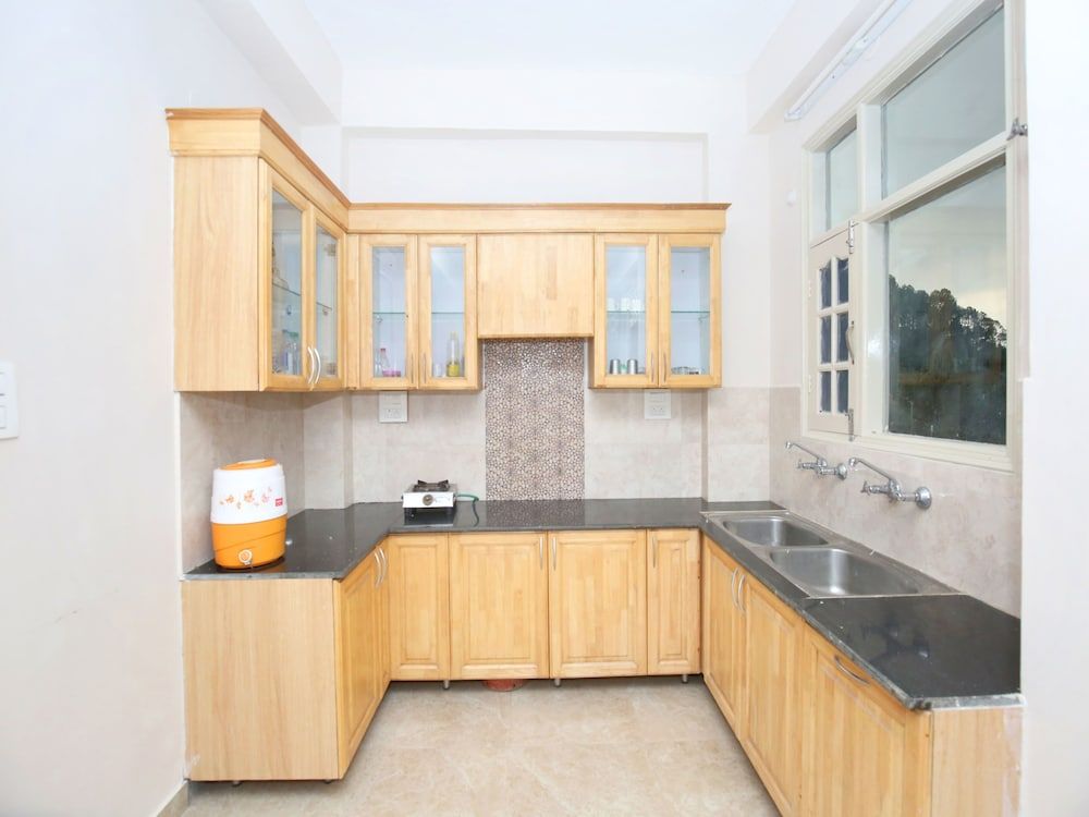 OYO 13433 Home Kasauli View 2BHK Dharampur Double or Twin Room 15