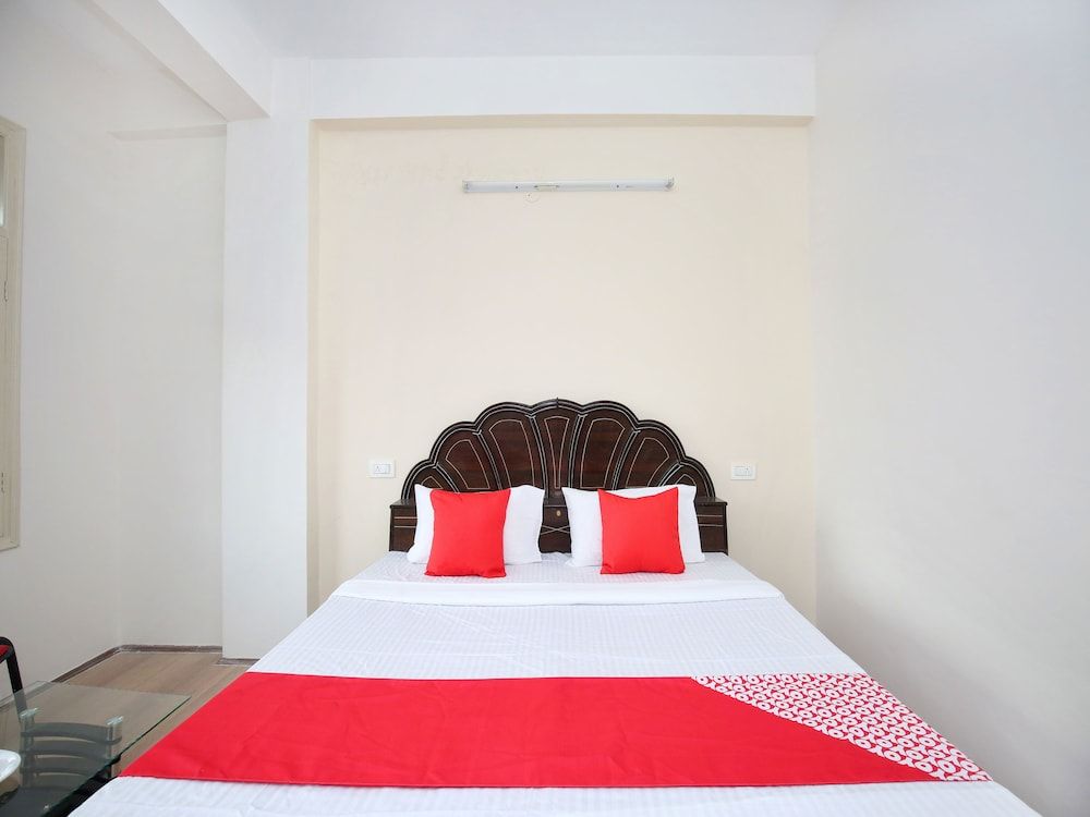 undefined OYO 13433 Home Kasauli View 2BHK Dharampur 8