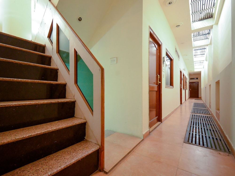 undefined OYO 19450 The Kamdhenu Inn 3