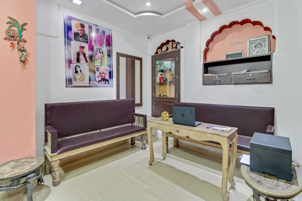 undefined OYO 46815 Banaji Home Stay 8