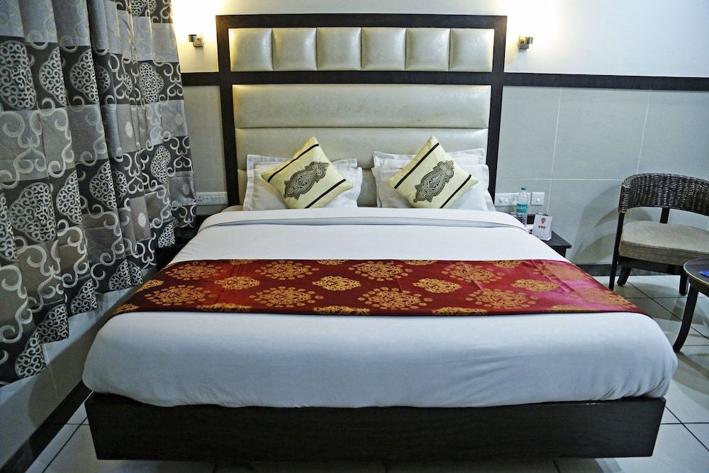 undefined OYO 4399 near Railway Station 7