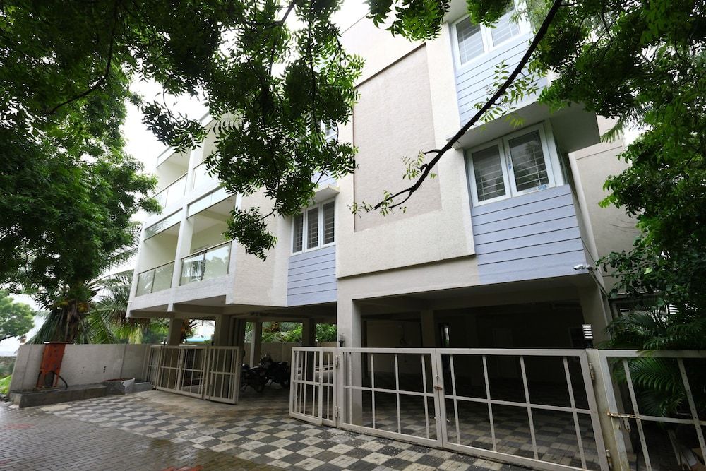 undefined OYO 10027 Hotel Red Petal 7