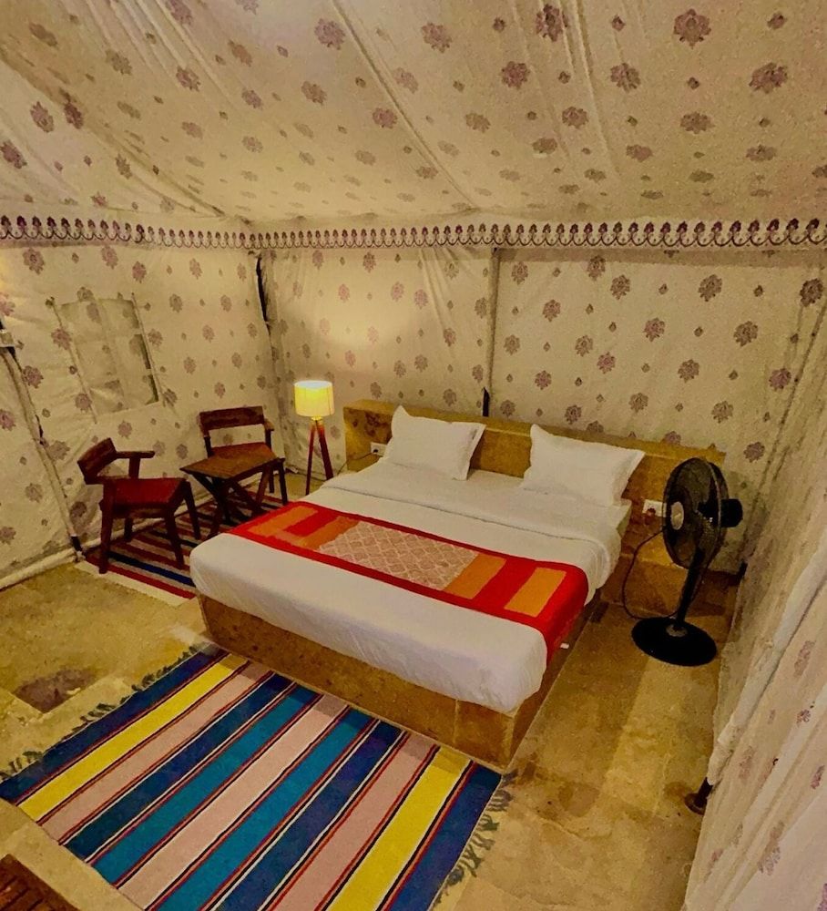 Amazing Desert Camp Deluxe Tent, 1 Double Bed, Resort View, Ground Floor 5