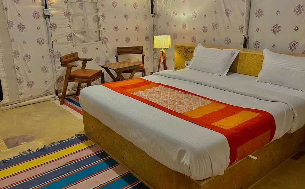 Amazing Desert Camp Deluxe Tent, 1 Double Bed, Resort View, Ground Floor 11