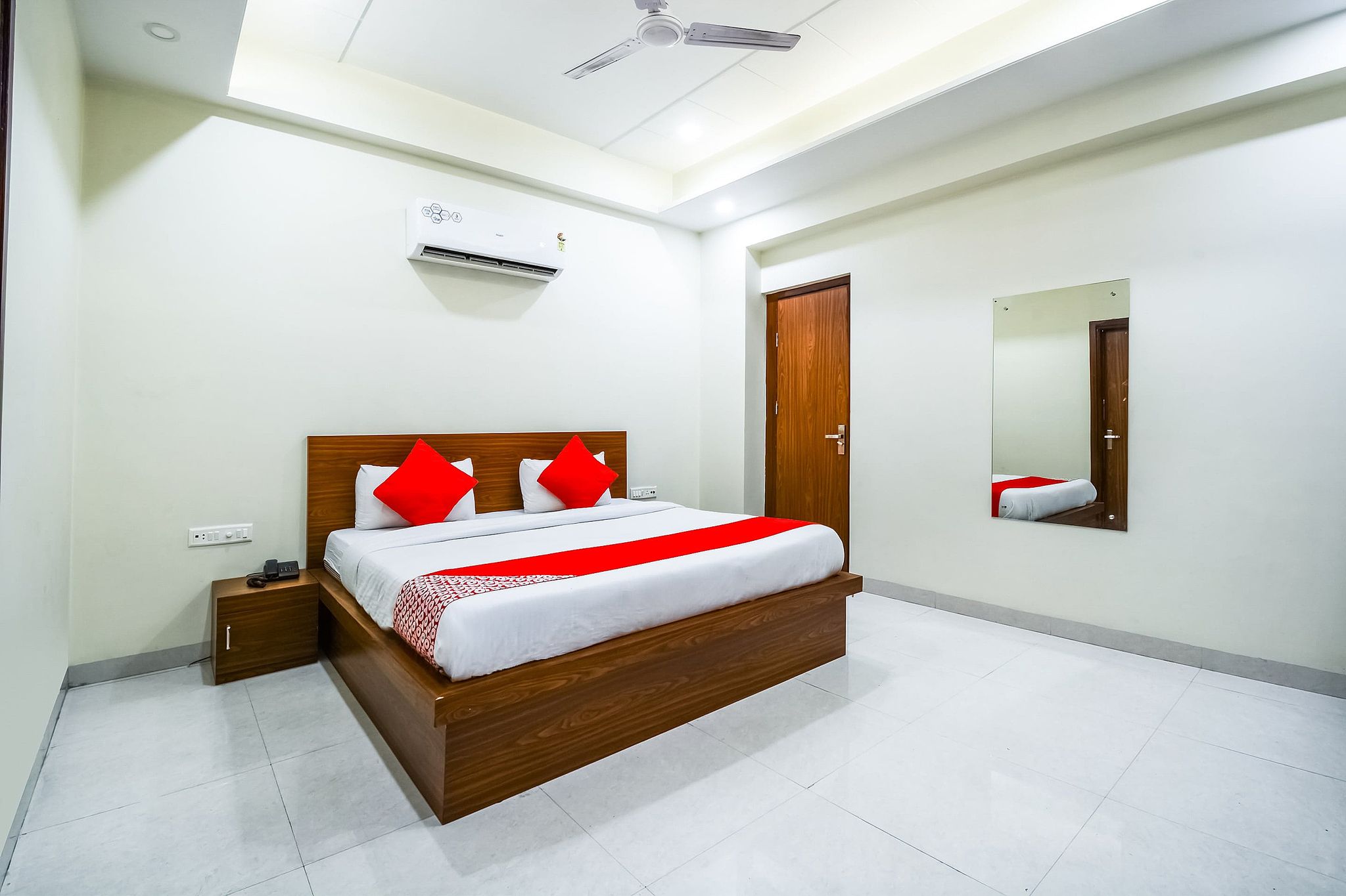 undefined Hotel O Mark Inn 9