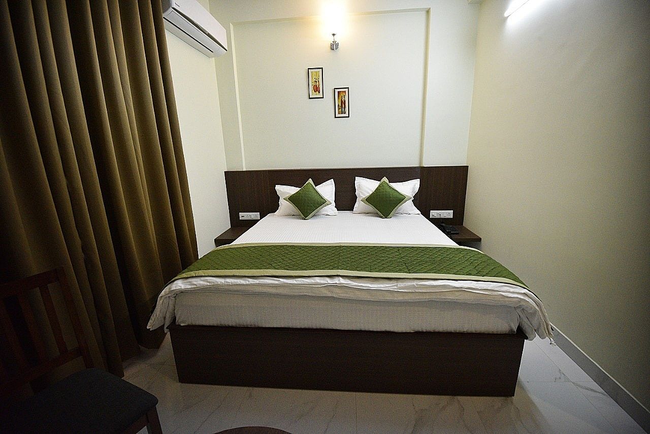 The Narayans Standard Room 7