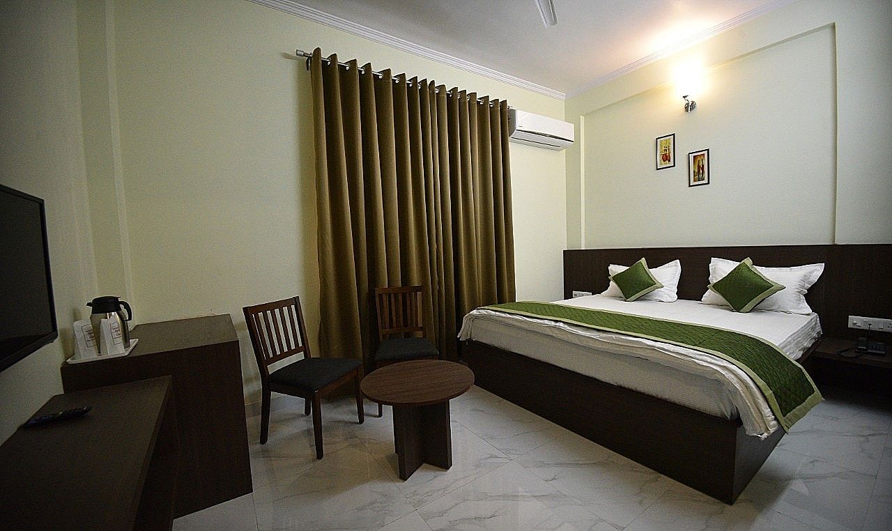 The Narayans Standard Room 5