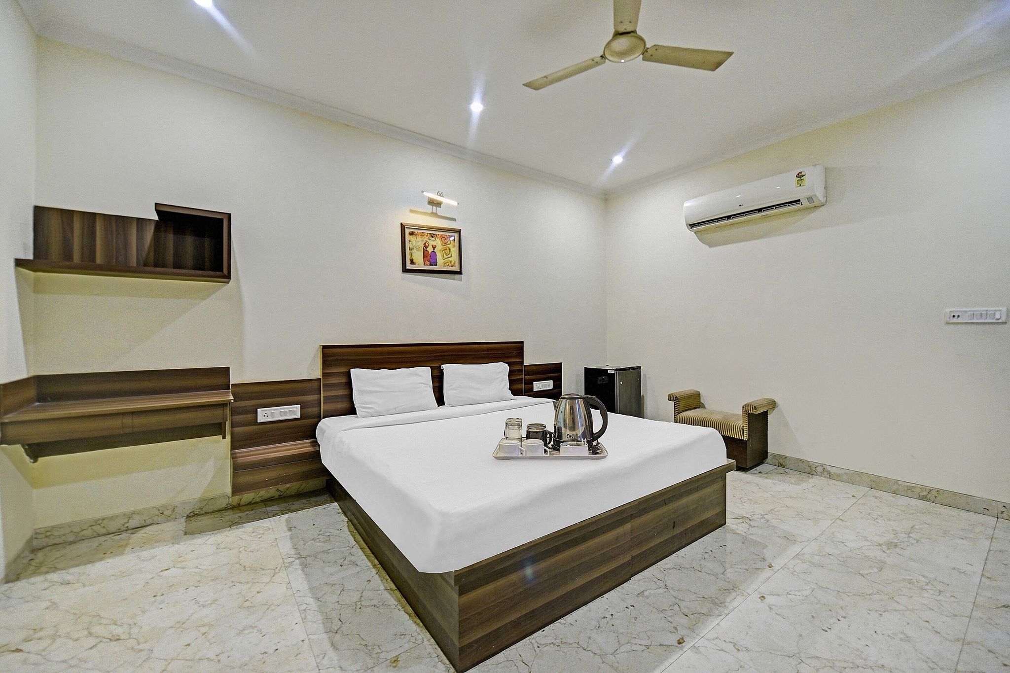 Hotel O Sahib's Stay Fine Classic