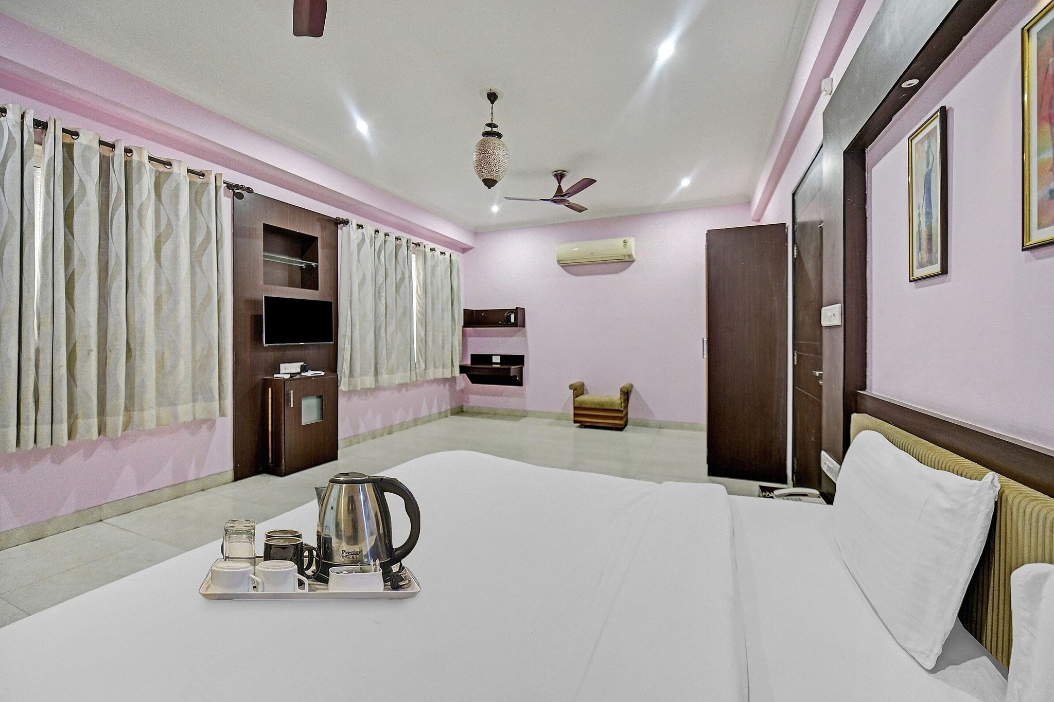 Hotel O Sahib's Stay Fine Classic 14