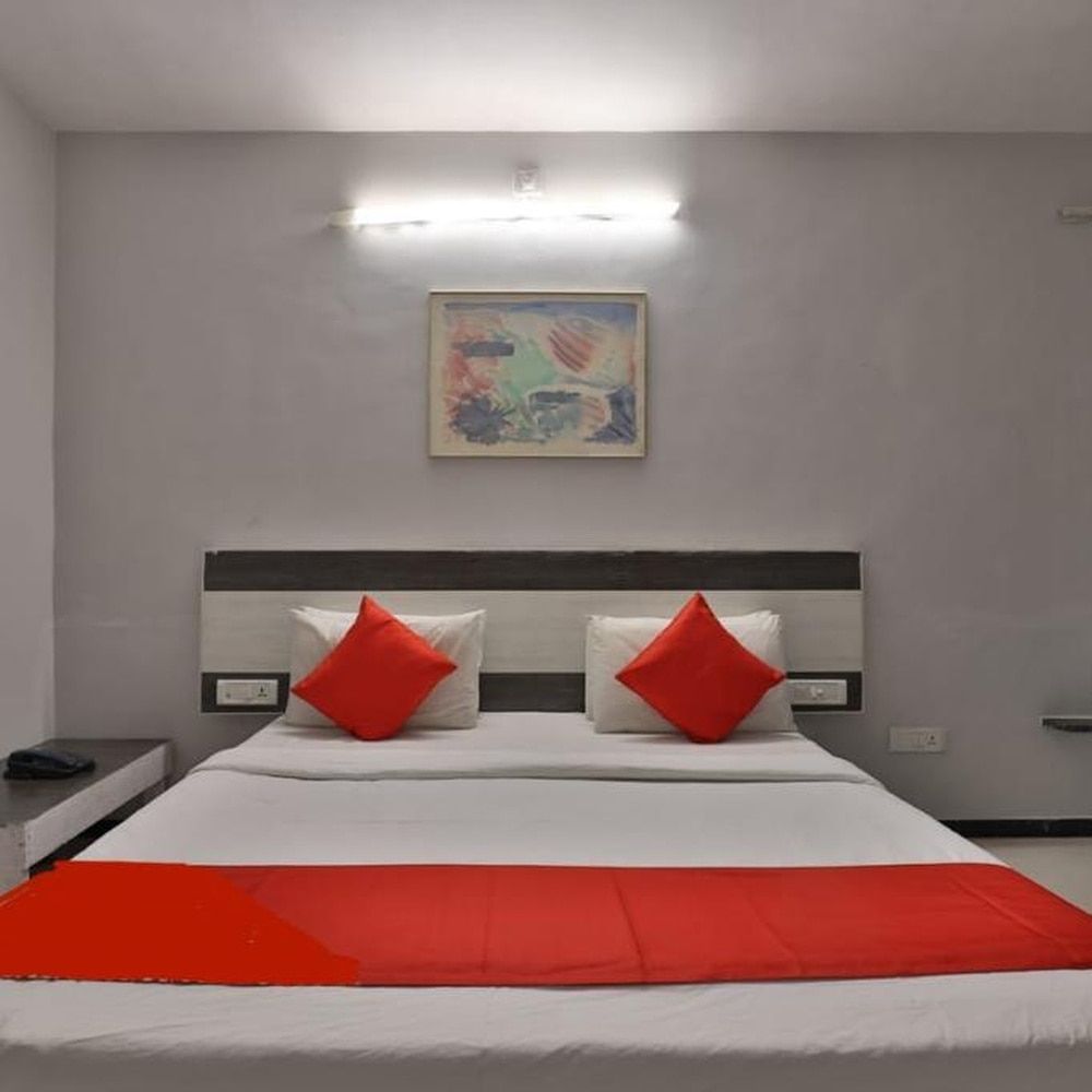 Sports Club of Jabalpur DEUXE ROOM 2