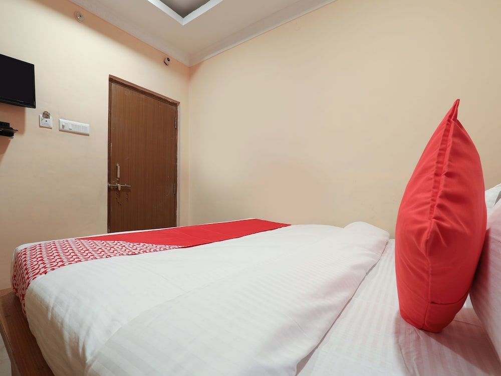 OYO 14116 Hotel Sri Venkata Balaji Residency Double or Twin Room 16