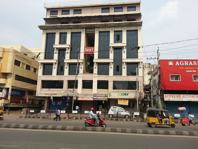 Hotel Tara International