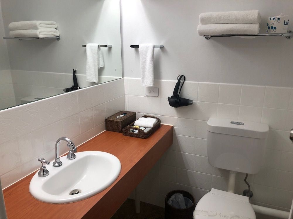 Matador Motor Inn Premium Twin Or Triple 4