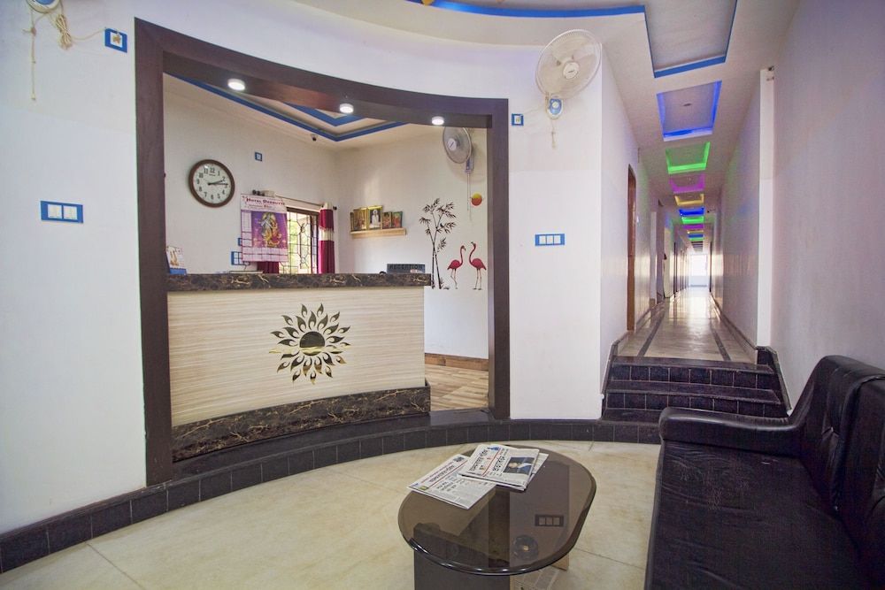 undefined OYO 27984 Hotel Debdutta 4