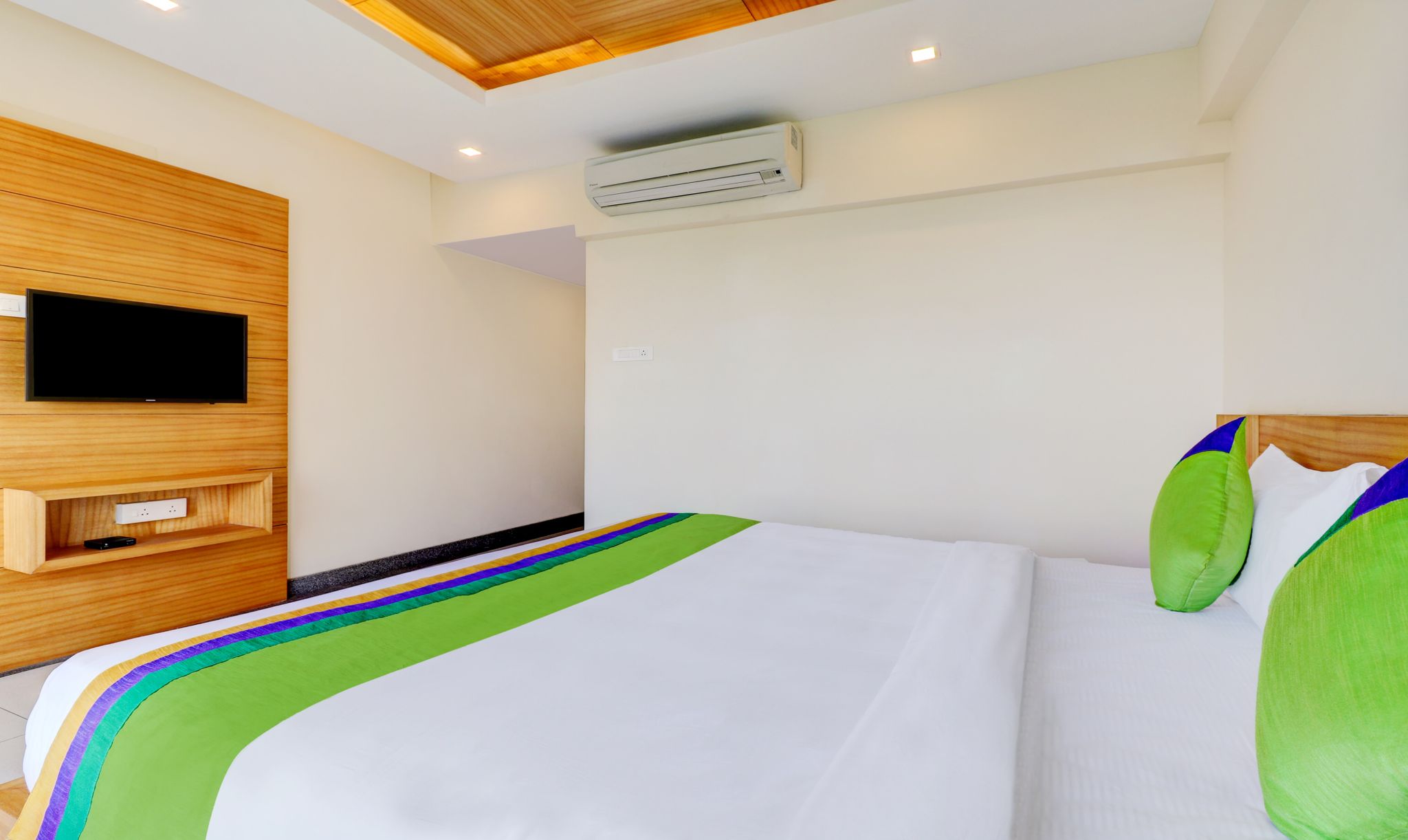 Treebo Park - 500M From Medical College Standard Double Room 14