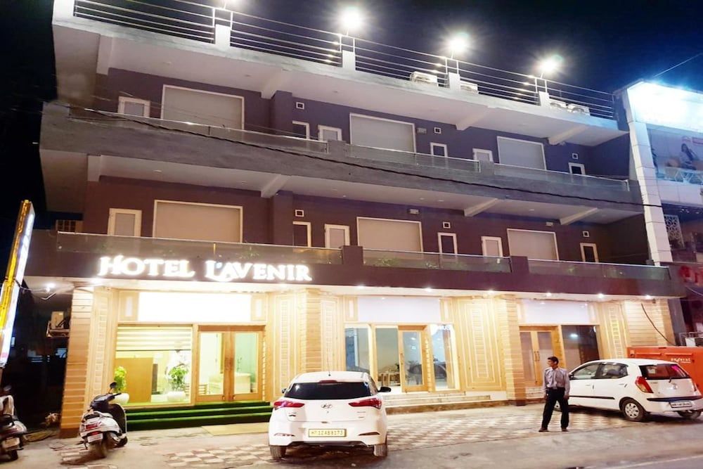undefined Hotel Lavenir 6