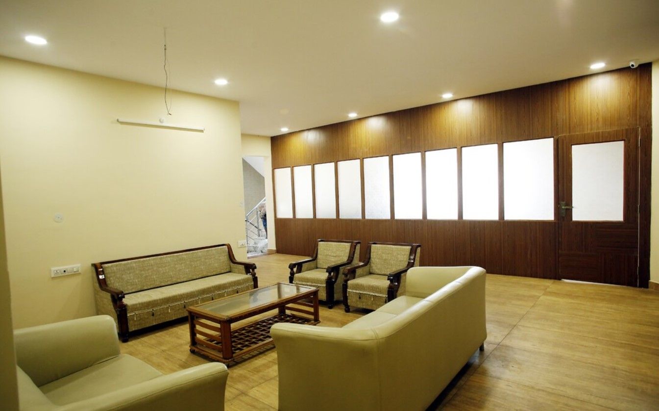 undefined Hotel Lavenir 3
