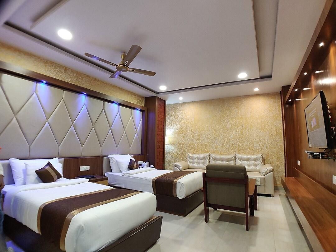 Royal Executive Room