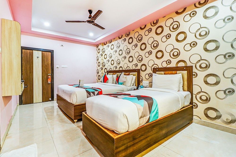 undefined FabExpress B Square 5