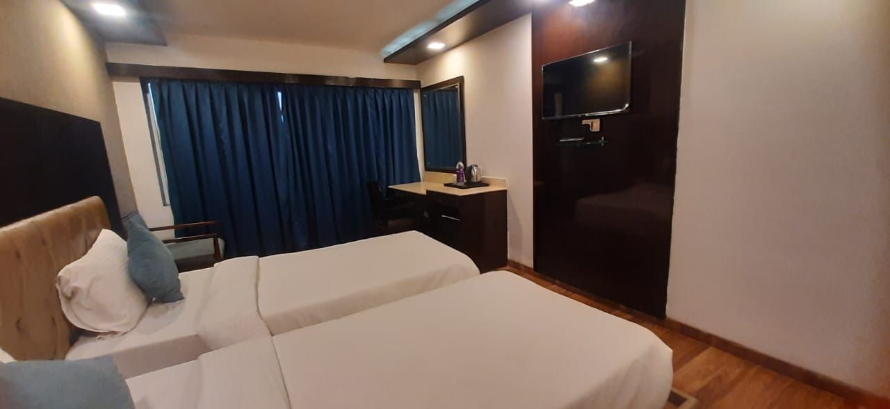 undefined HEMA'S HOTEL SUPREME 3