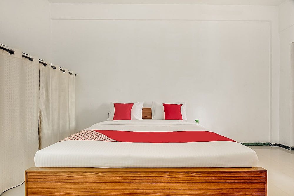 OYO 45806 Sri Sakthi Vinayagar Residency Double or Twin Room 6