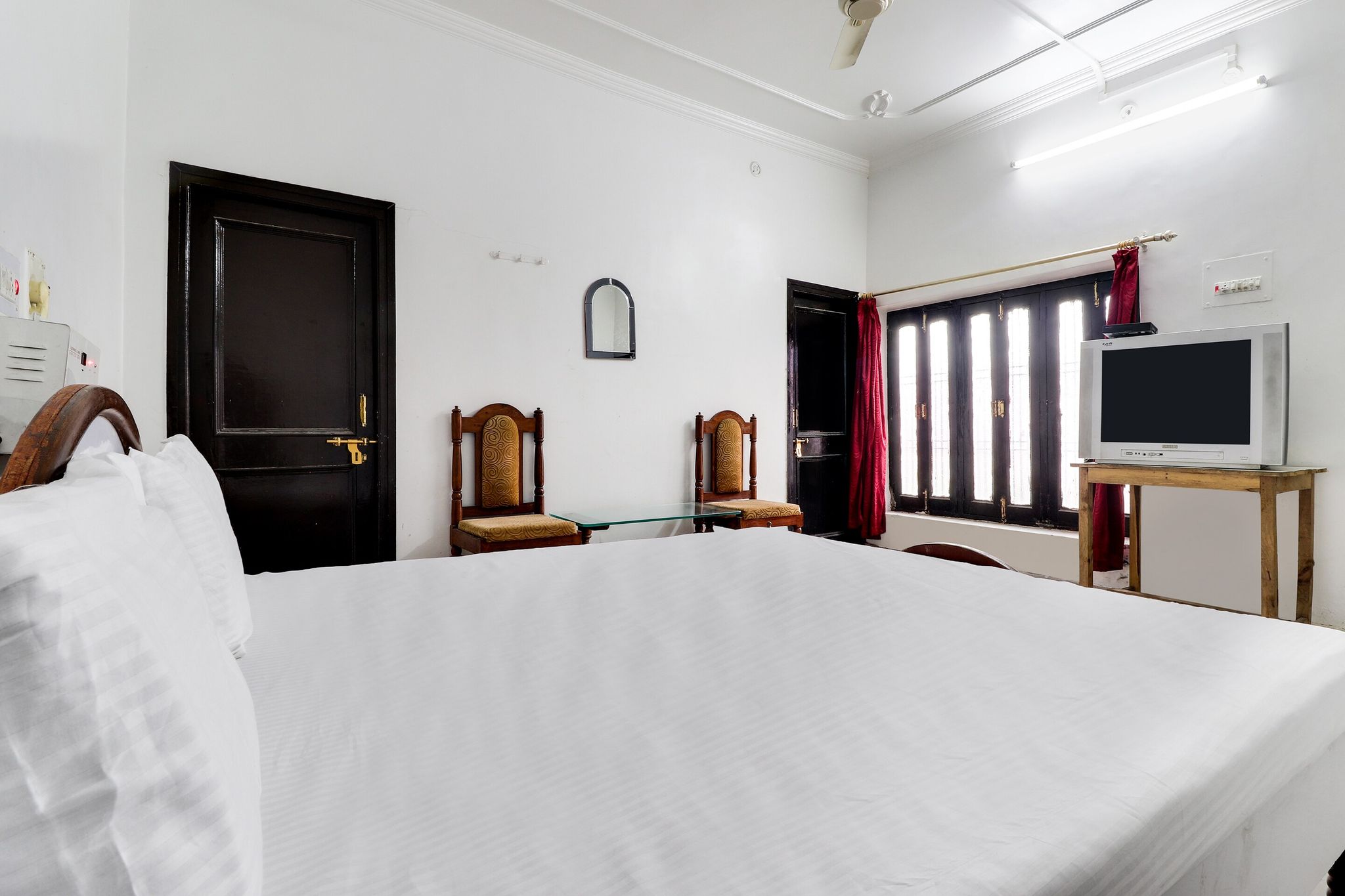 Hotel O by OYO Hanuman Bagh Classic 17