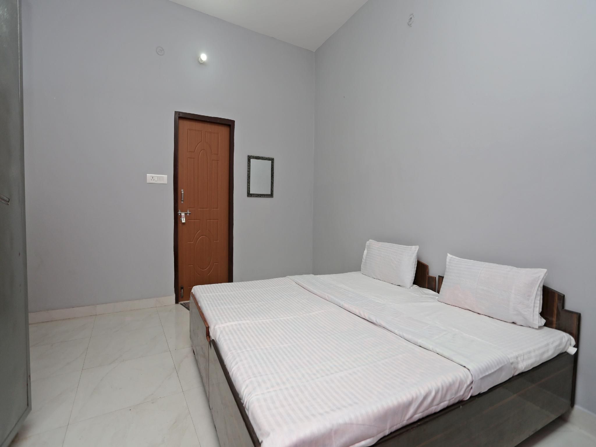 undefined SPOT ON 37815 Stay N Style 5