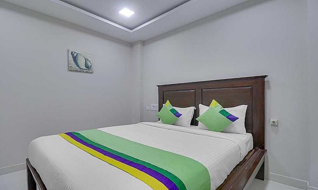 Rithikha Inn Crest Maple 2