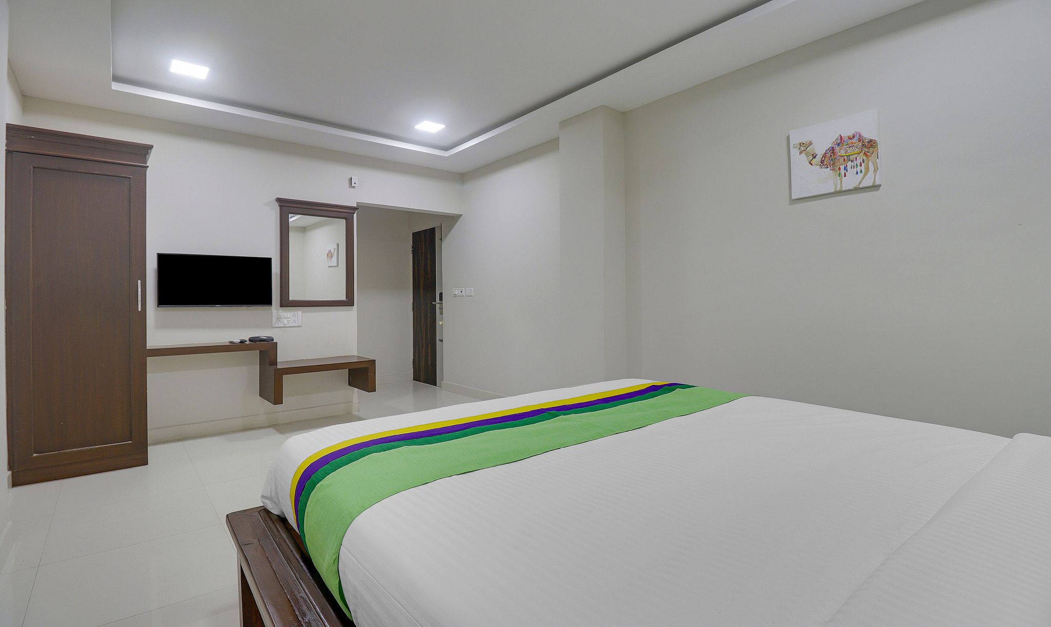 Rithikha Inn Crest Oak 3