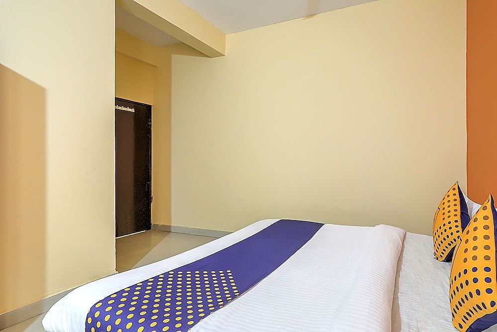 SPOT ON 44423 Hotel Ole Homes Double or Twin Room 5