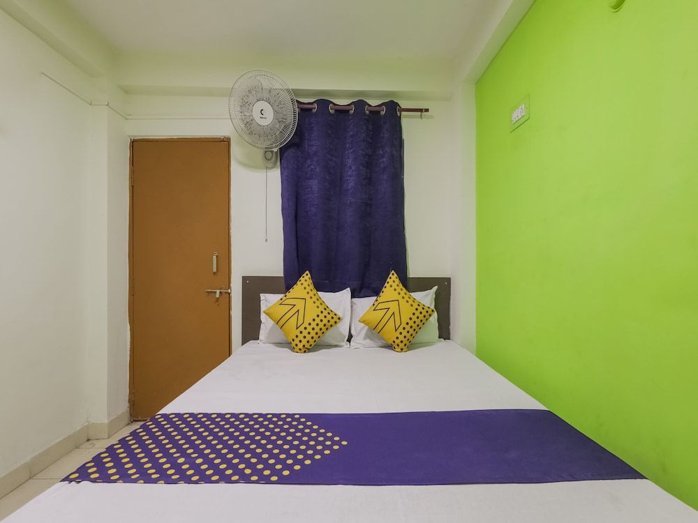 undefined SPOT ON 37422 Kakul Stay Inn 5