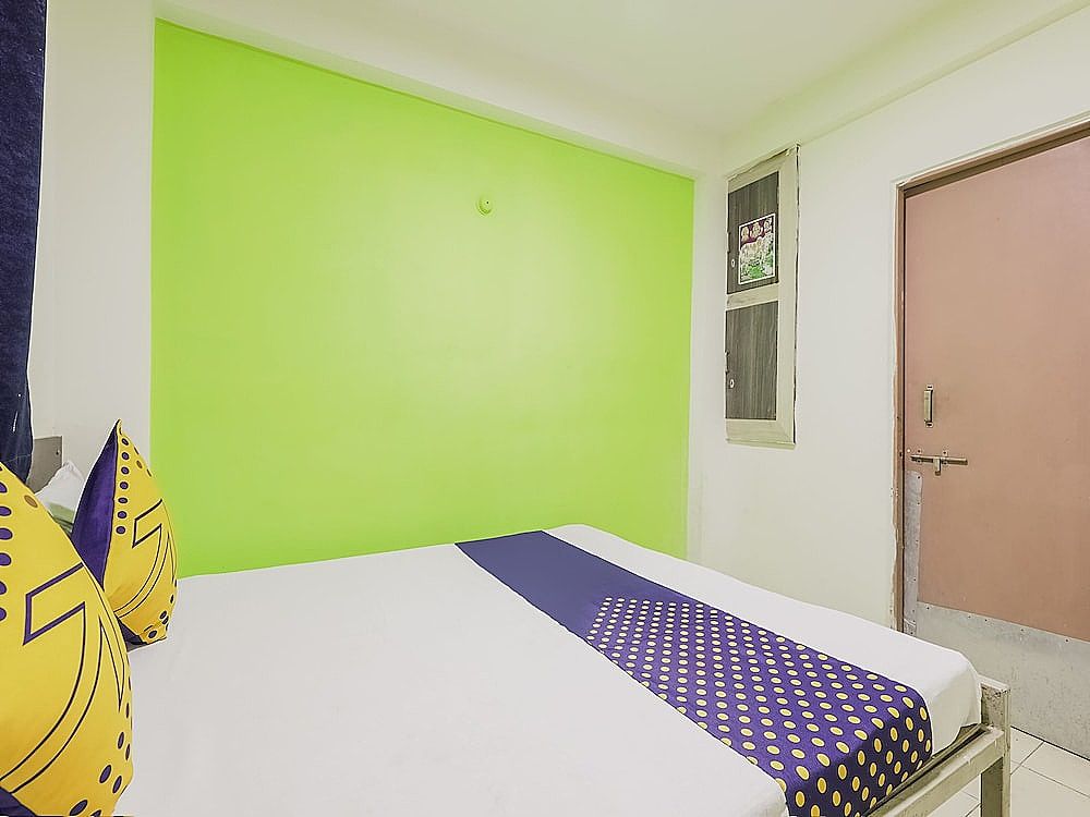 SPOT ON 37422 Kakul Stay Inn Double or Twin Room 5