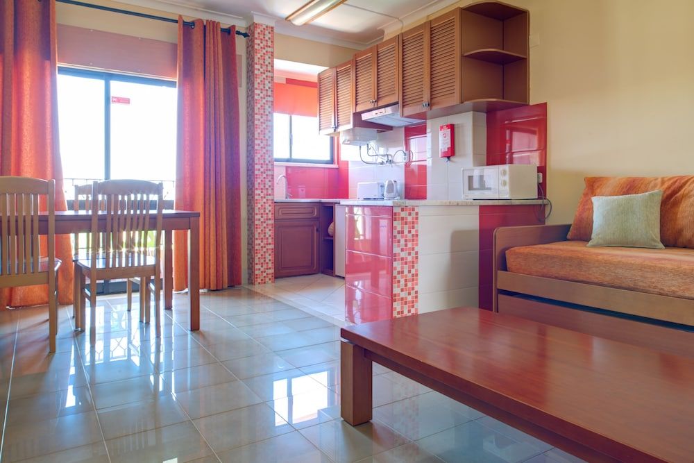 Choromar Apartments Apartment, 1 Bedroom, Pool View 6