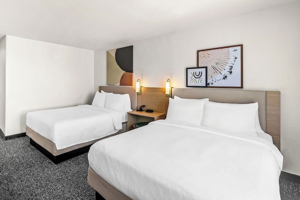 Room, 2 Queen Beds