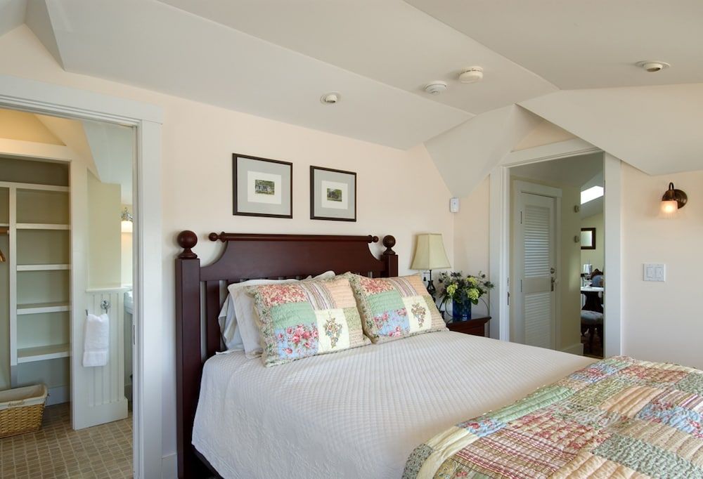 Chatham Room 8 Deck entrance