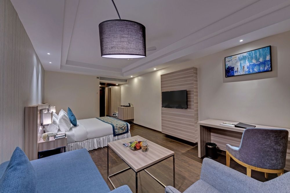 The Fern Residency, Hubballi (Hubli) Winter Green Room 3