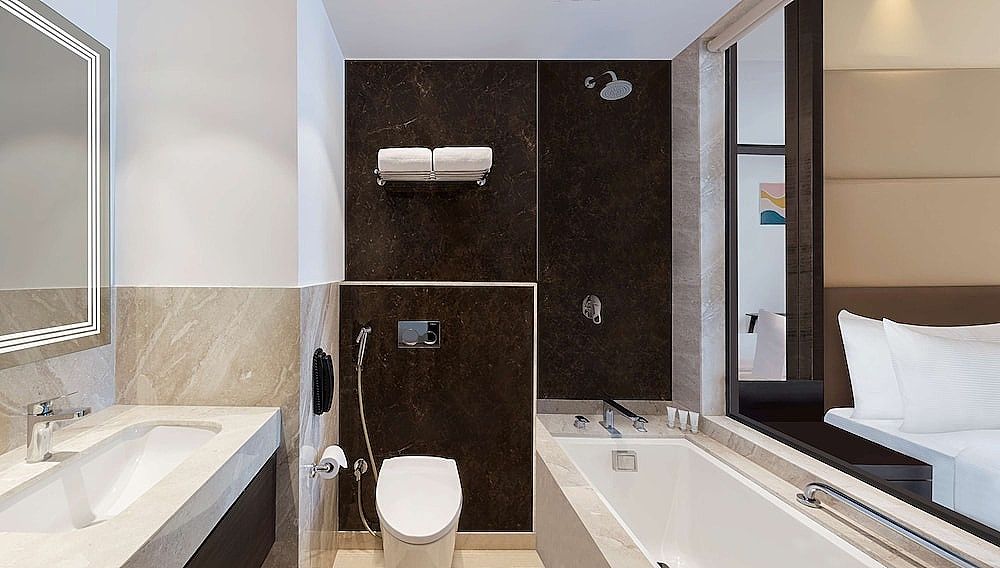 Room, 1 King Bed, Hill View