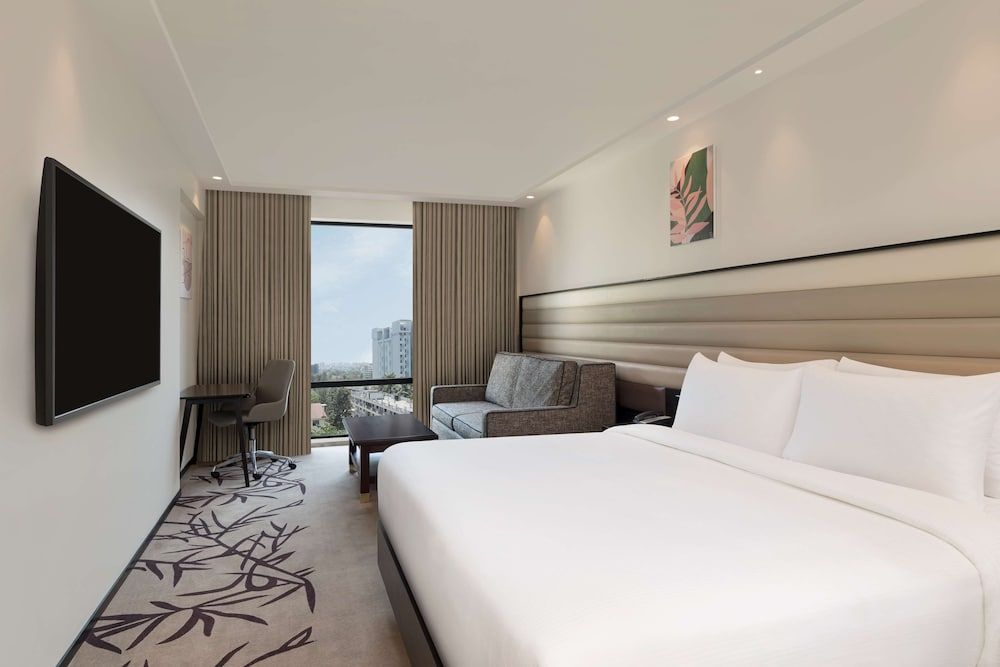 Family Room, 1 King Bed