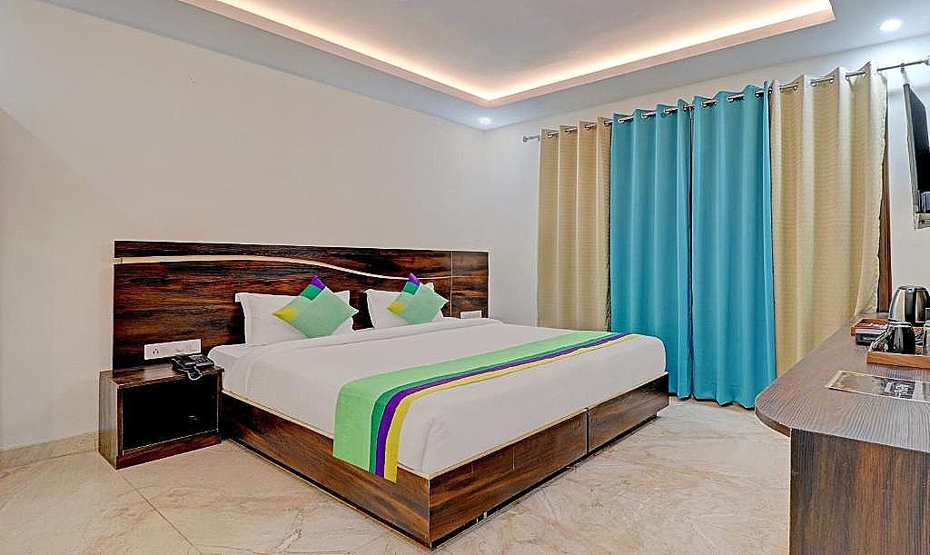 Treebo Trend Hidden Delight Rishikesh Oak	 5