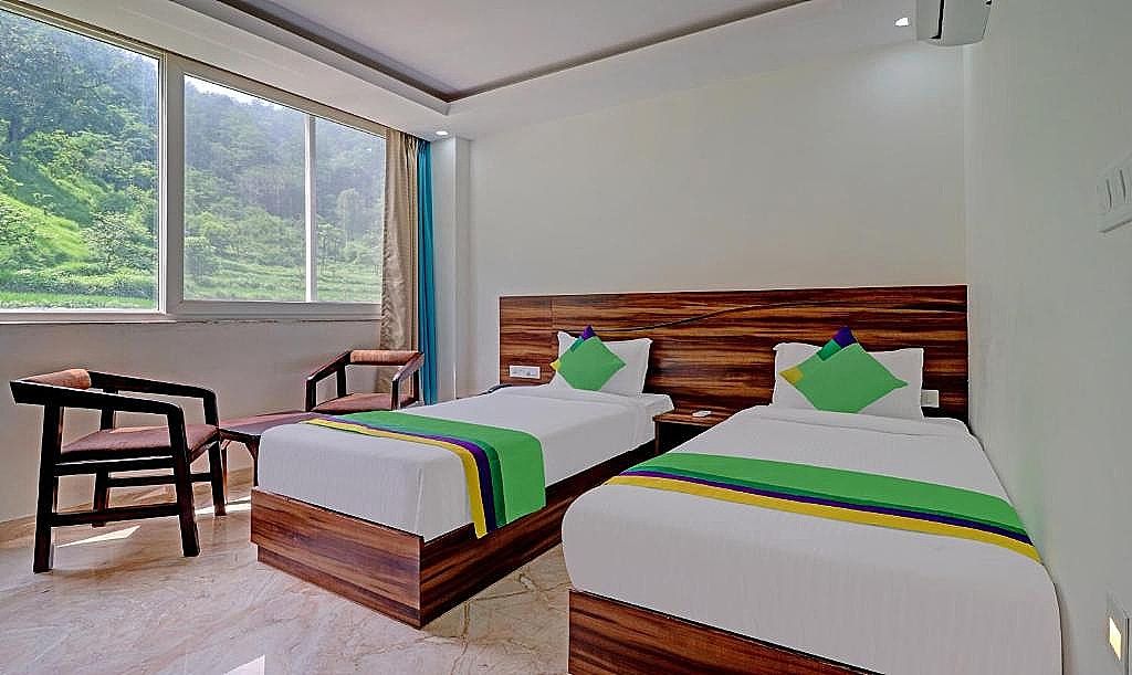 Treebo Trend Hidden Delight Rishikesh Maple	 7